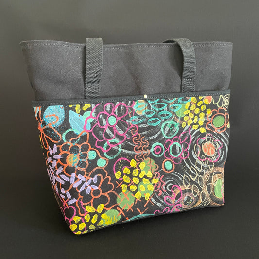 The 5-Pocket Tote Hey Amy x Bunny Bishop Edition in Black No. 01