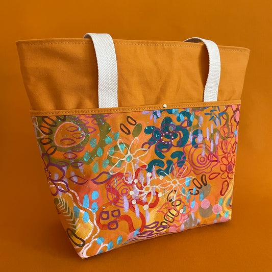 The 5-Pocket Tote Hey Amy x Bunny Bishop Edition in Marigold No. 01