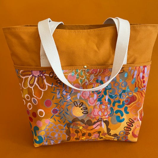 The 5-Pocket Tote Hey Amy x Bunny Bishop Edition in Marigold No. 02