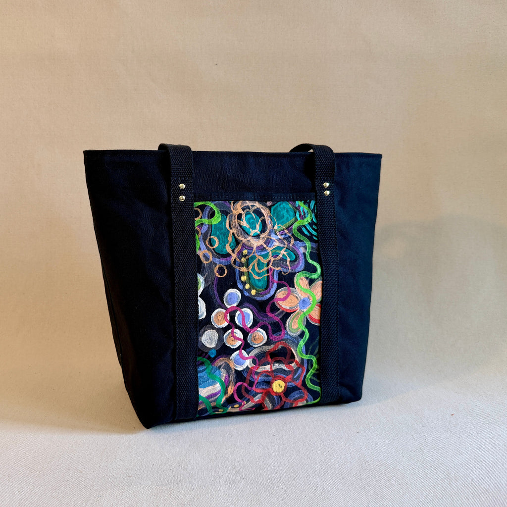 Hey Amy x Bunny Bishop 2026: The Tote in Black No. 2