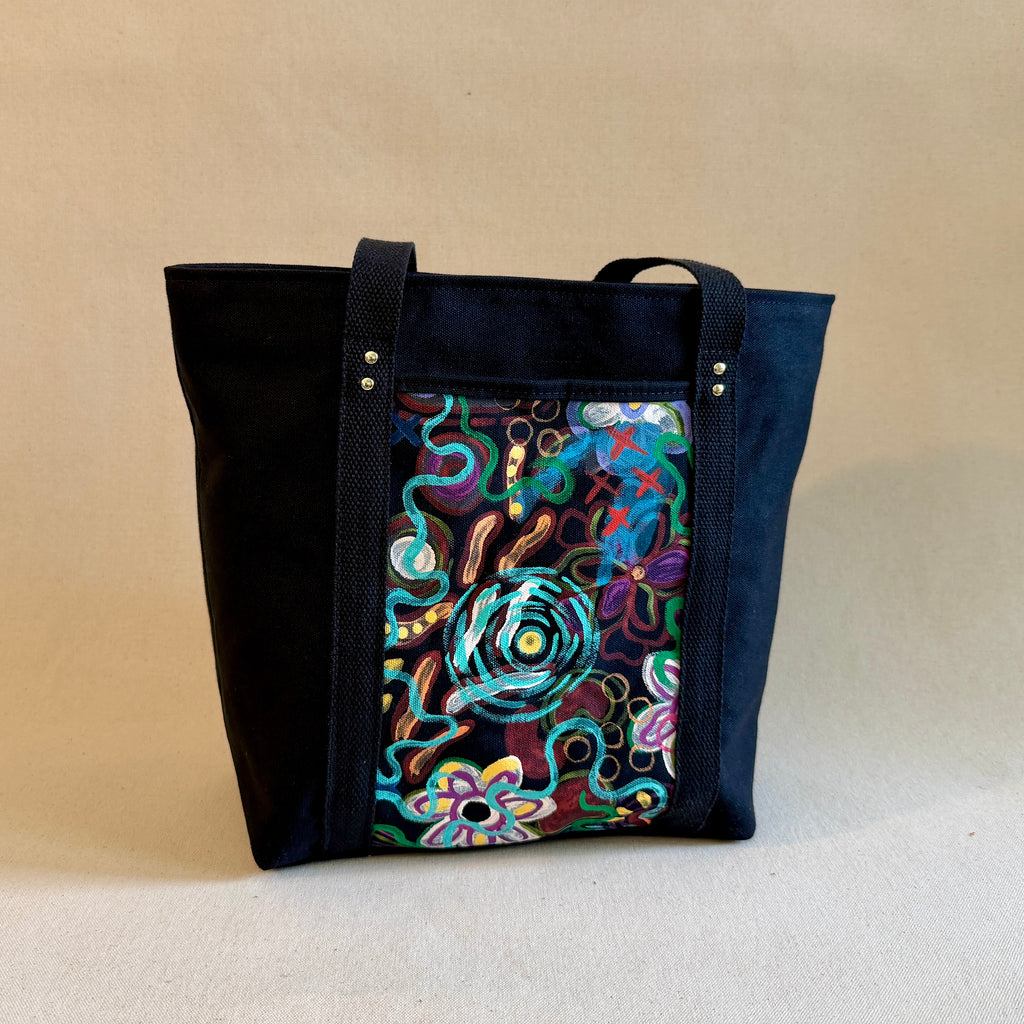 Hey Amy x Bunny Bishop 2026: The Tote in Black No. 3
